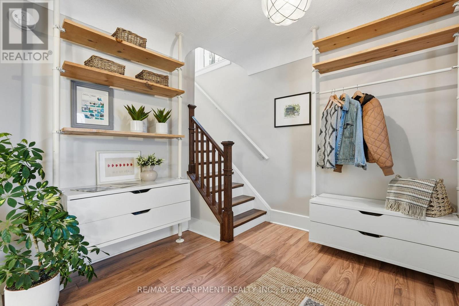 232 Mountain Park Avenue, Hamilton, ON - Indoor Photo Showing Other Room