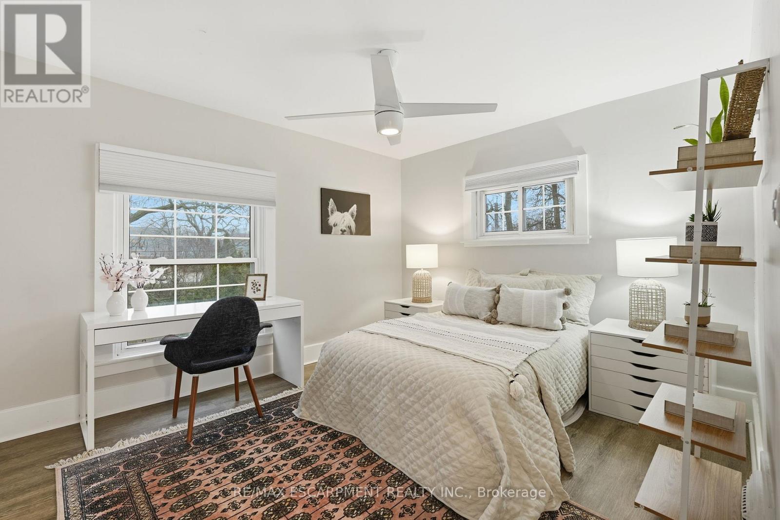 232 Mountain Park Avenue, Hamilton, ON - Indoor Photo Showing Bedroom