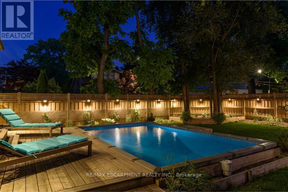 232 Mountain Park Avenue, Hamilton, ON - Outdoor With In Ground Pool With Deck Patio Veranda With Backyard