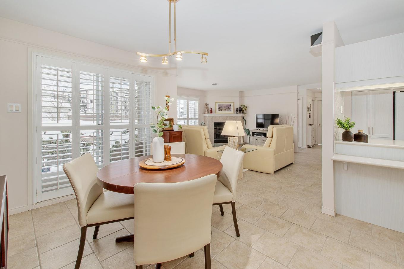 Overall view - 1139 Boul. Maisonneuve, Saint-Jérôme, QC - Indoor Photo Showing Dining Room