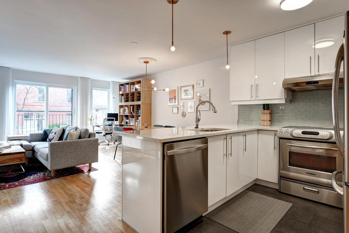Overall view - 3-1361 Rue La Fontaine, Montréal (Ville-Marie), QC - Indoor Photo Showing Kitchen
