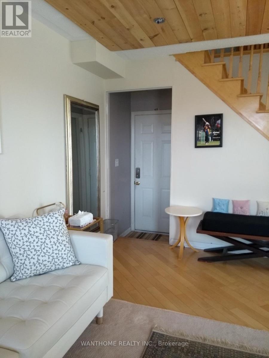 3995 Janice Drive, Mississauga, ON - Indoor