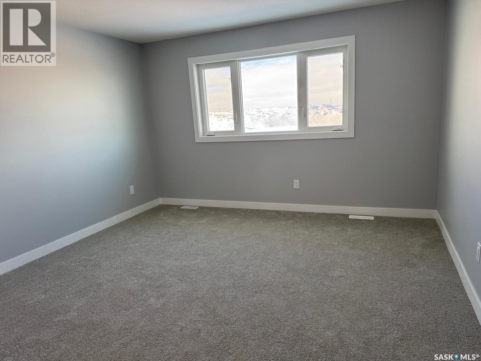 419 Stromberg Crescent, Saskatoon, SK - Indoor Photo Showing Other Room