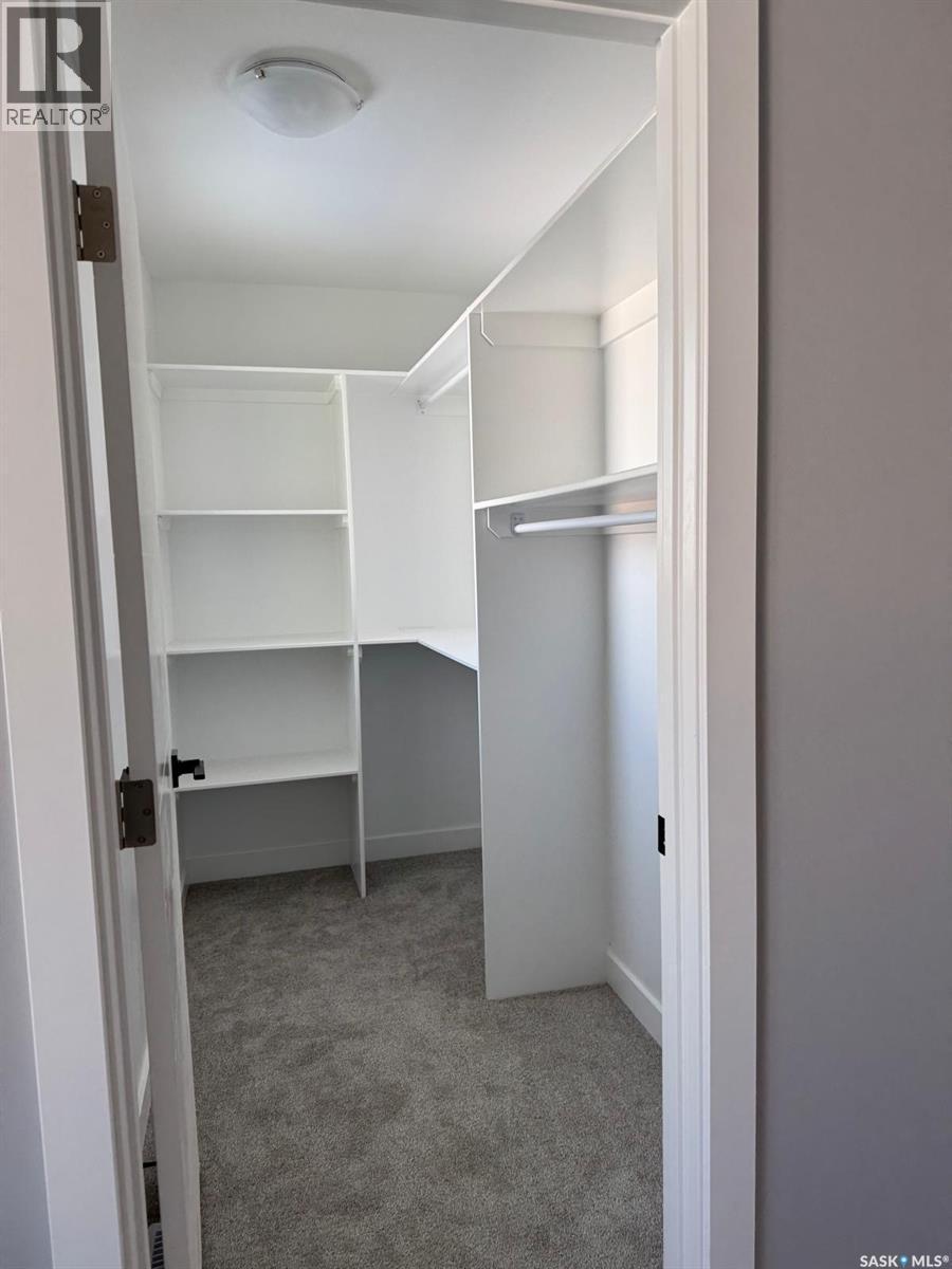 419 Stromberg Crescent, Saskatoon, SK - Indoor With Storage