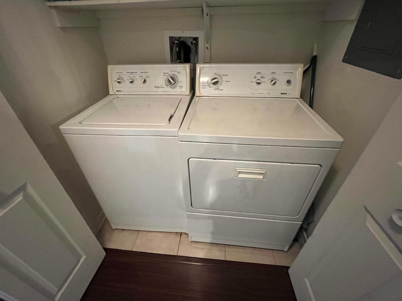 Salle de lavage - 3-6010 Boul. Chevrier, Brossard, QC - Indoor Photo Showing Laundry Room