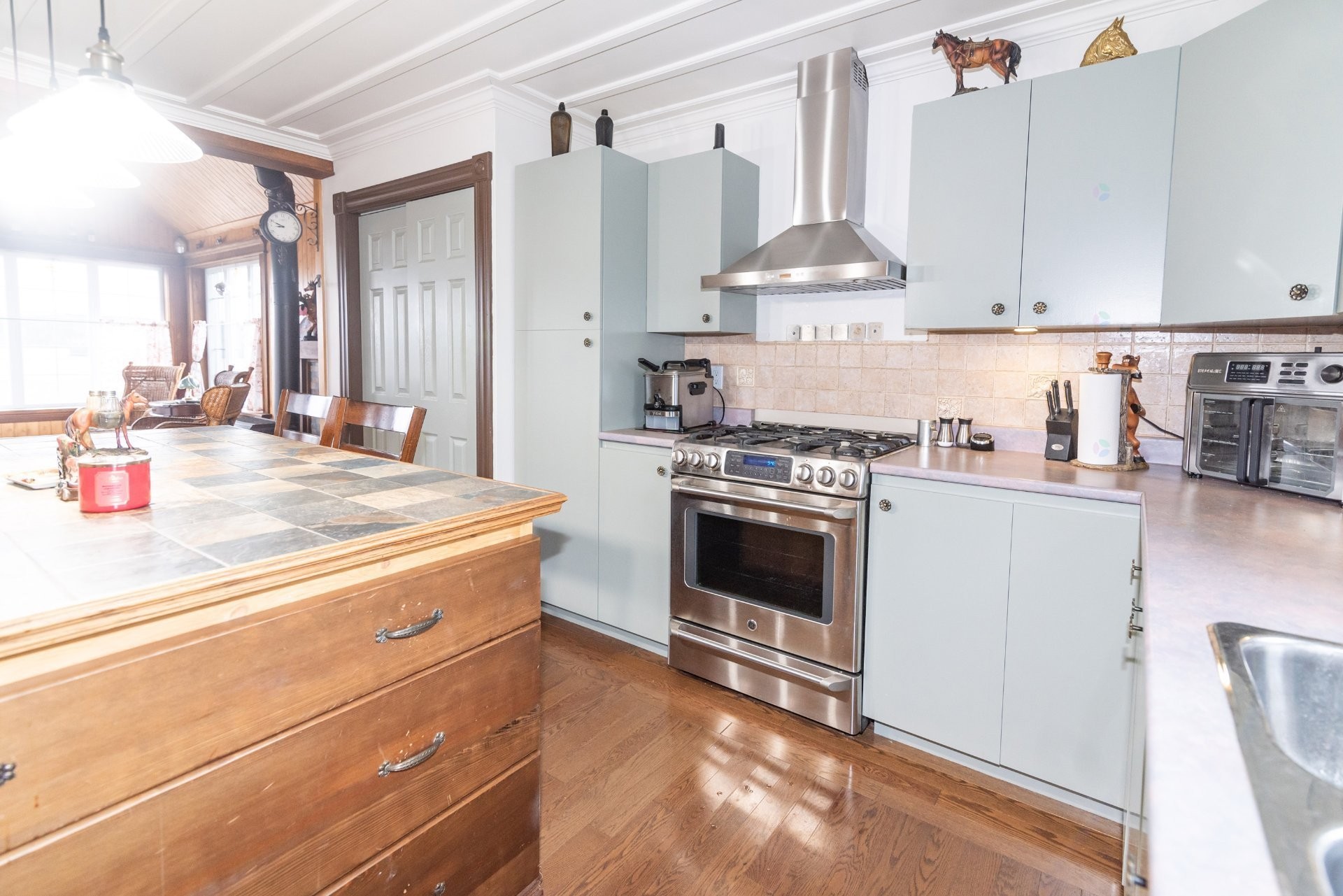 Cuisine - 9 Route Lauzier, Kamouraska, QC - Indoor Photo Showing Kitchen With Upgraded Kitchen