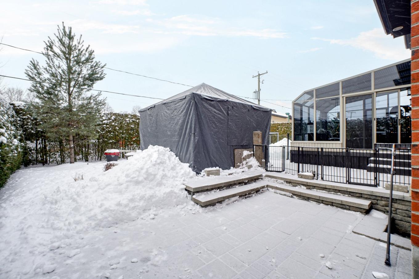 Backyard - 7 Rue Hector-Maisonneuve, Blainville, QC - Outdoor
