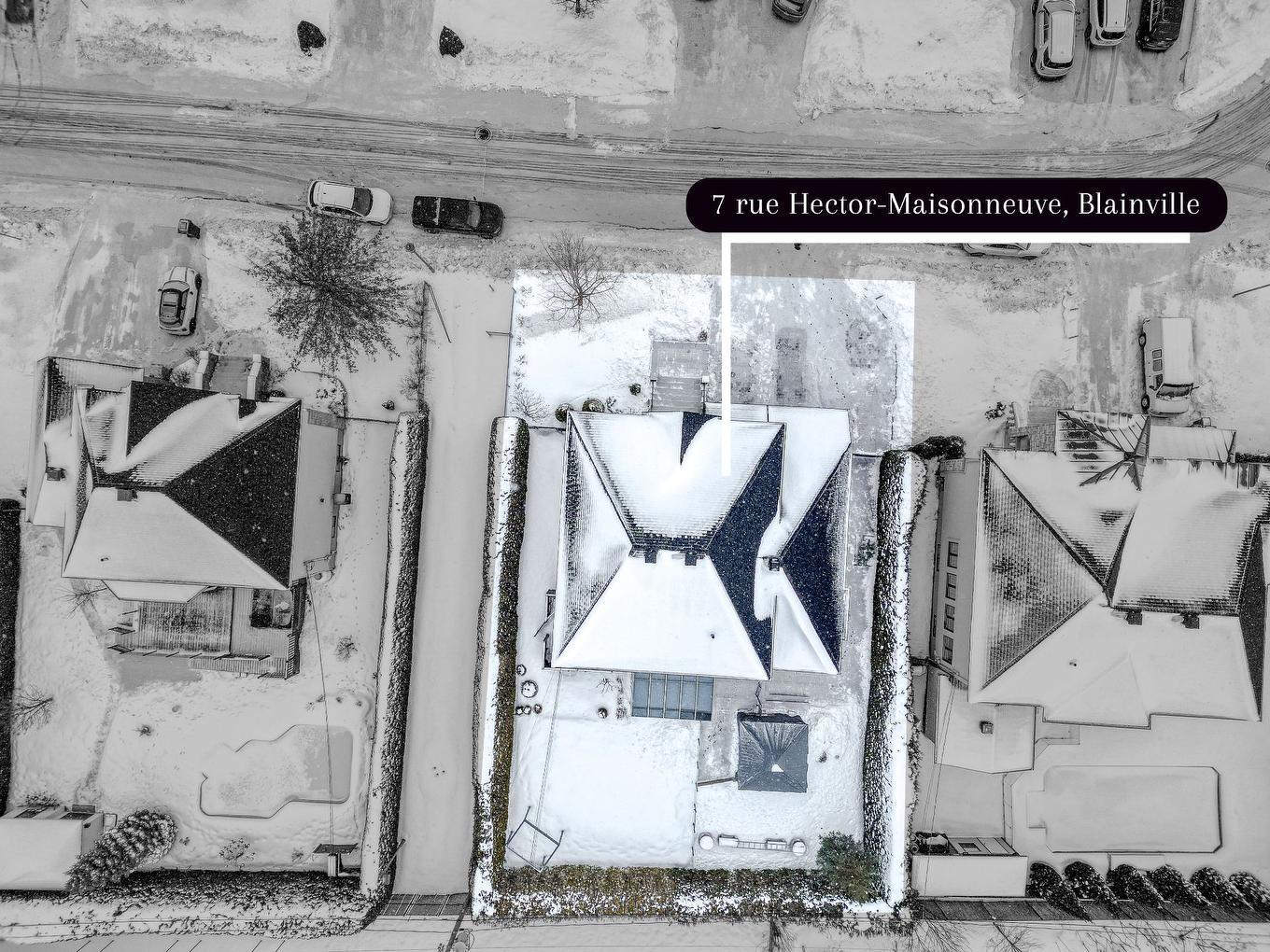 Aerial photo - 7 Rue Hector-Maisonneuve, Blainville, QC -