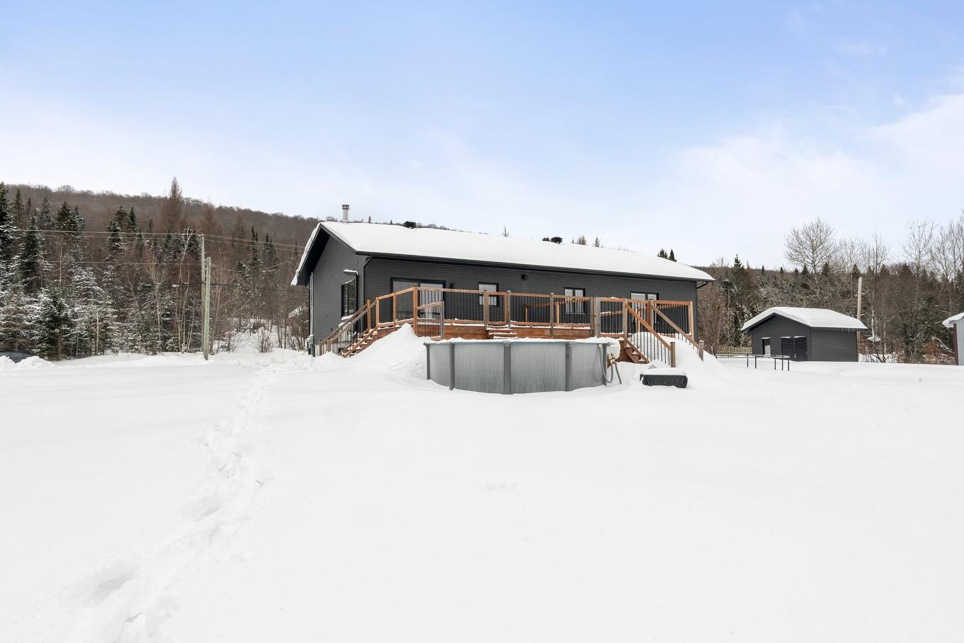 Back facade - 322 - 324 Ch. De Wexford, Shannon, QC - Outdoor