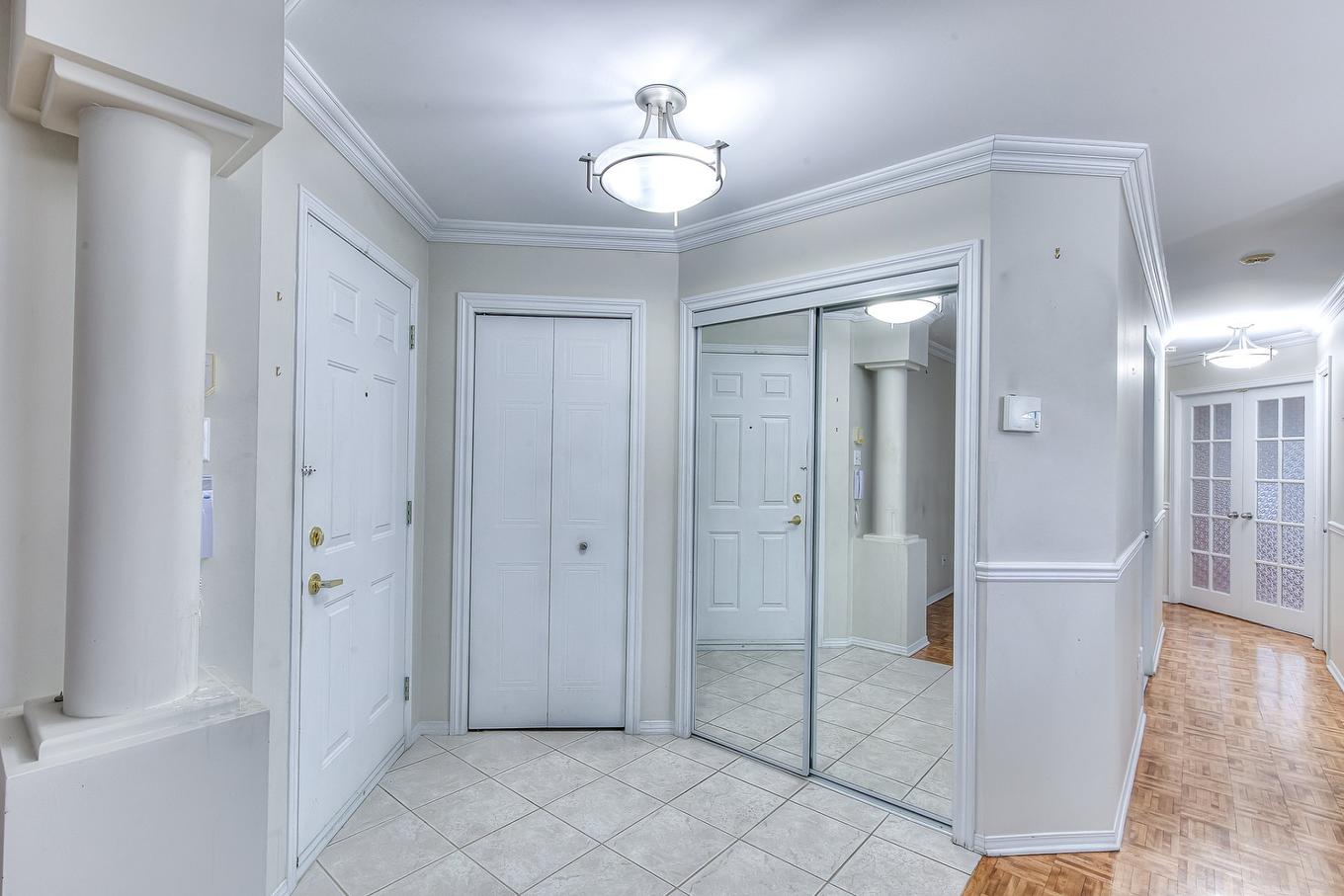 Interior - 202-2102 Av. Albert-Murphy, Laval (Chomedey), QC - Indoor Photo Showing Other Room