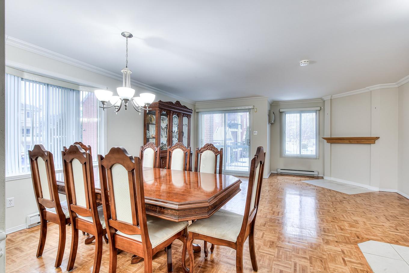Dining room - 202-2102 Av. Albert-Murphy, Laval (Chomedey), QC - Indoor Photo Showing Dining Room