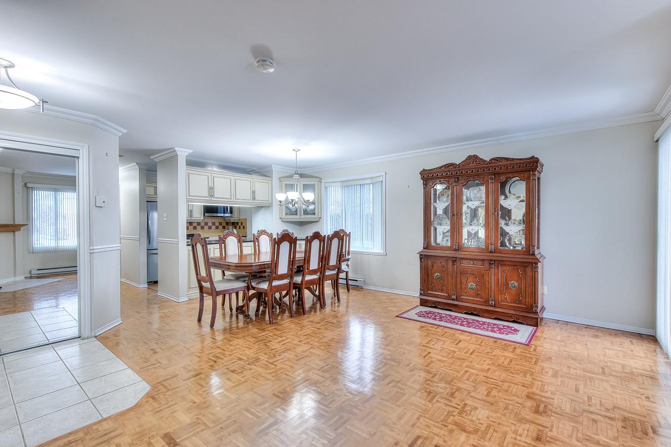Interior - 202-2102 Av. Albert-Murphy, Laval (Chomedey), QC - Indoor Photo Showing Dining Room