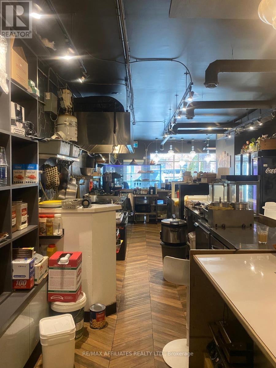 296 Somerset Street E, Ottawa, ON