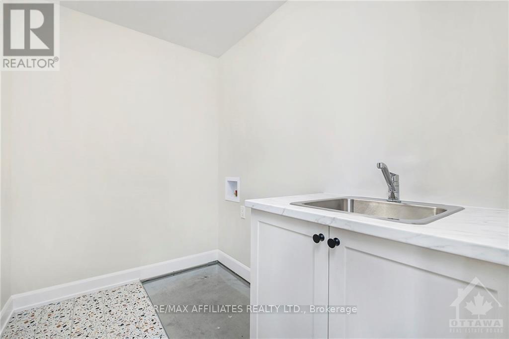 1035 Chablis Crescent, Russell, ON - Indoor