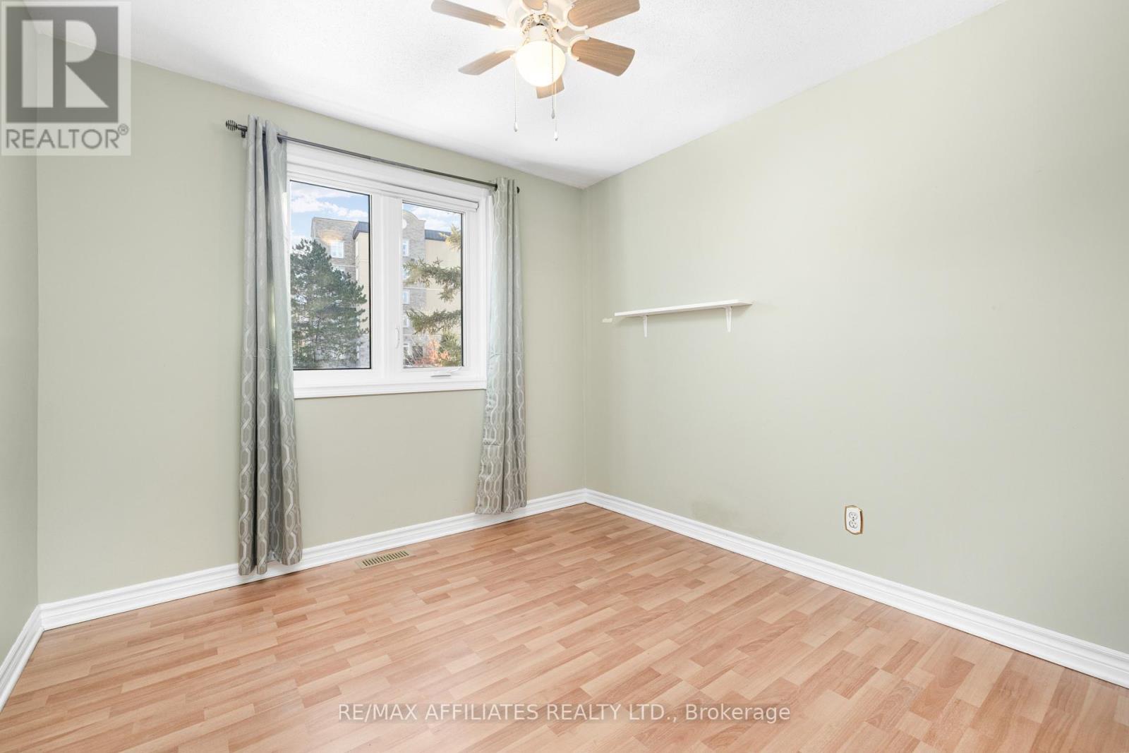 2 Shadow Court, Ottawa, ON - Indoor Photo Showing Other Room