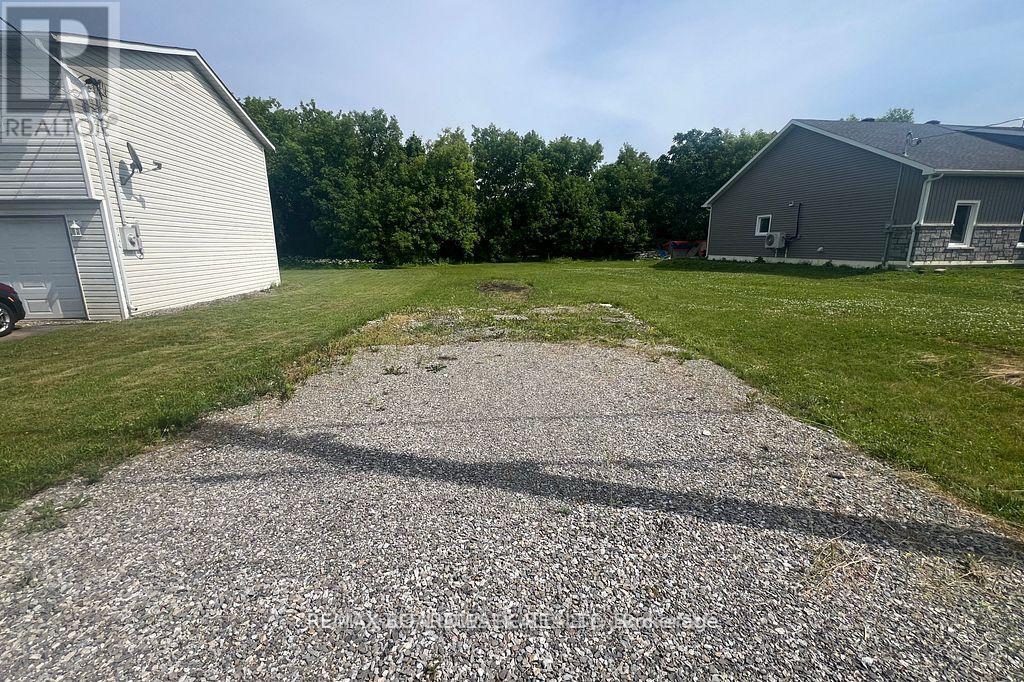 43 King Street, Montague, ON