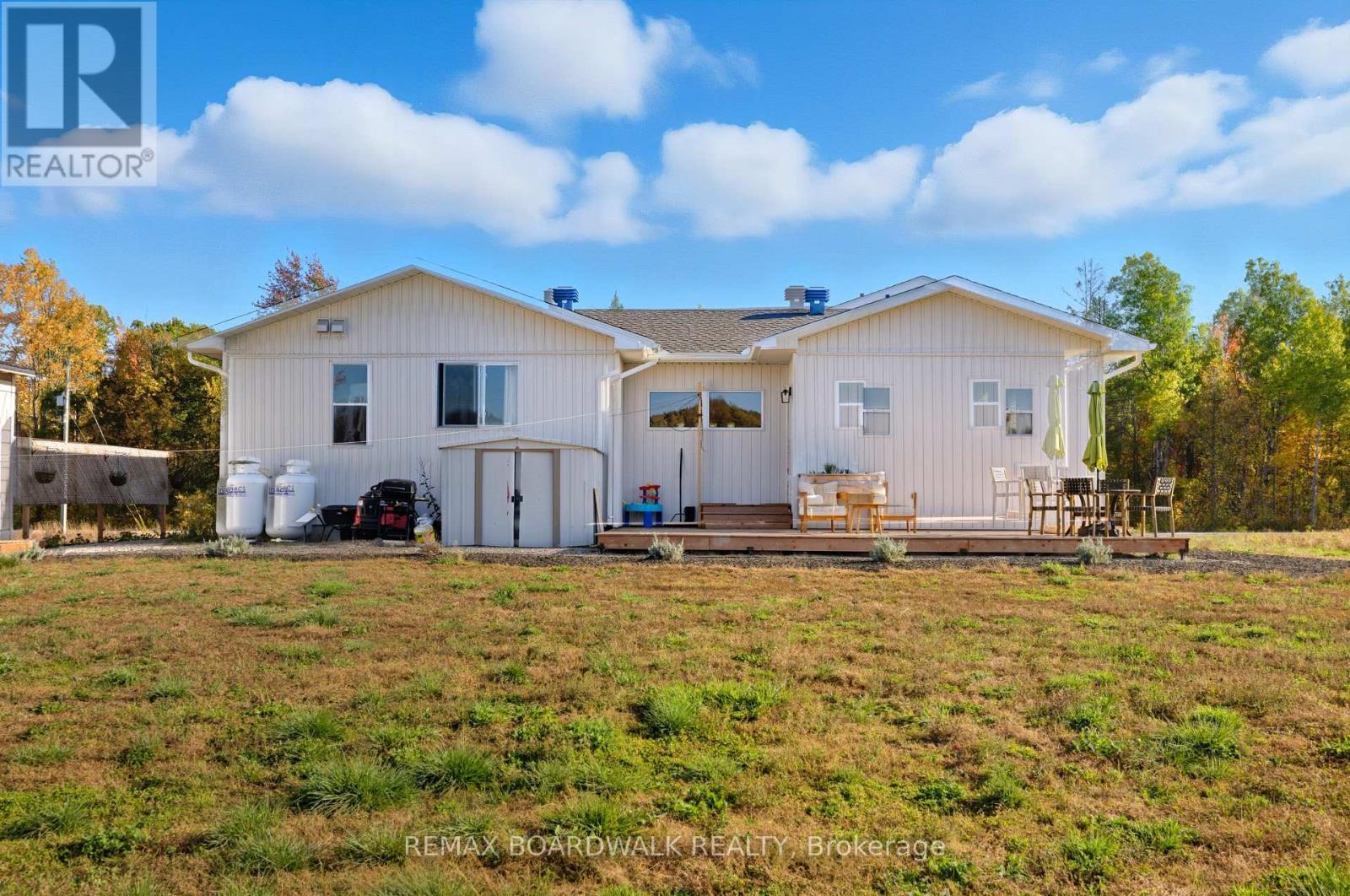 1606 Pittston Road, Edwardsburgh/Cardinal, ON - Outdoor