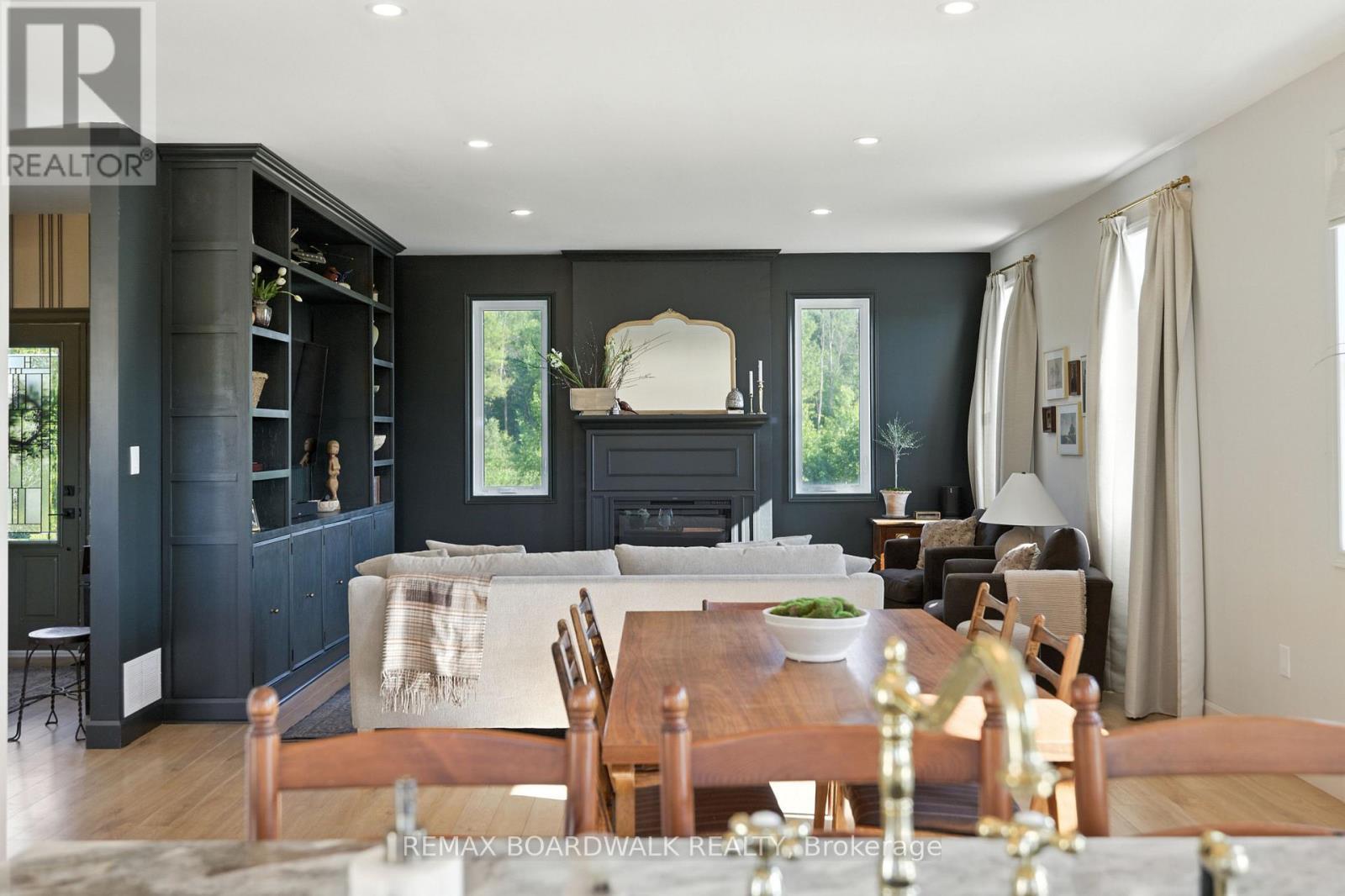 1606 Pittston Road, Edwardsburgh/Cardinal, ON - Indoor Photo Showing Dining Room