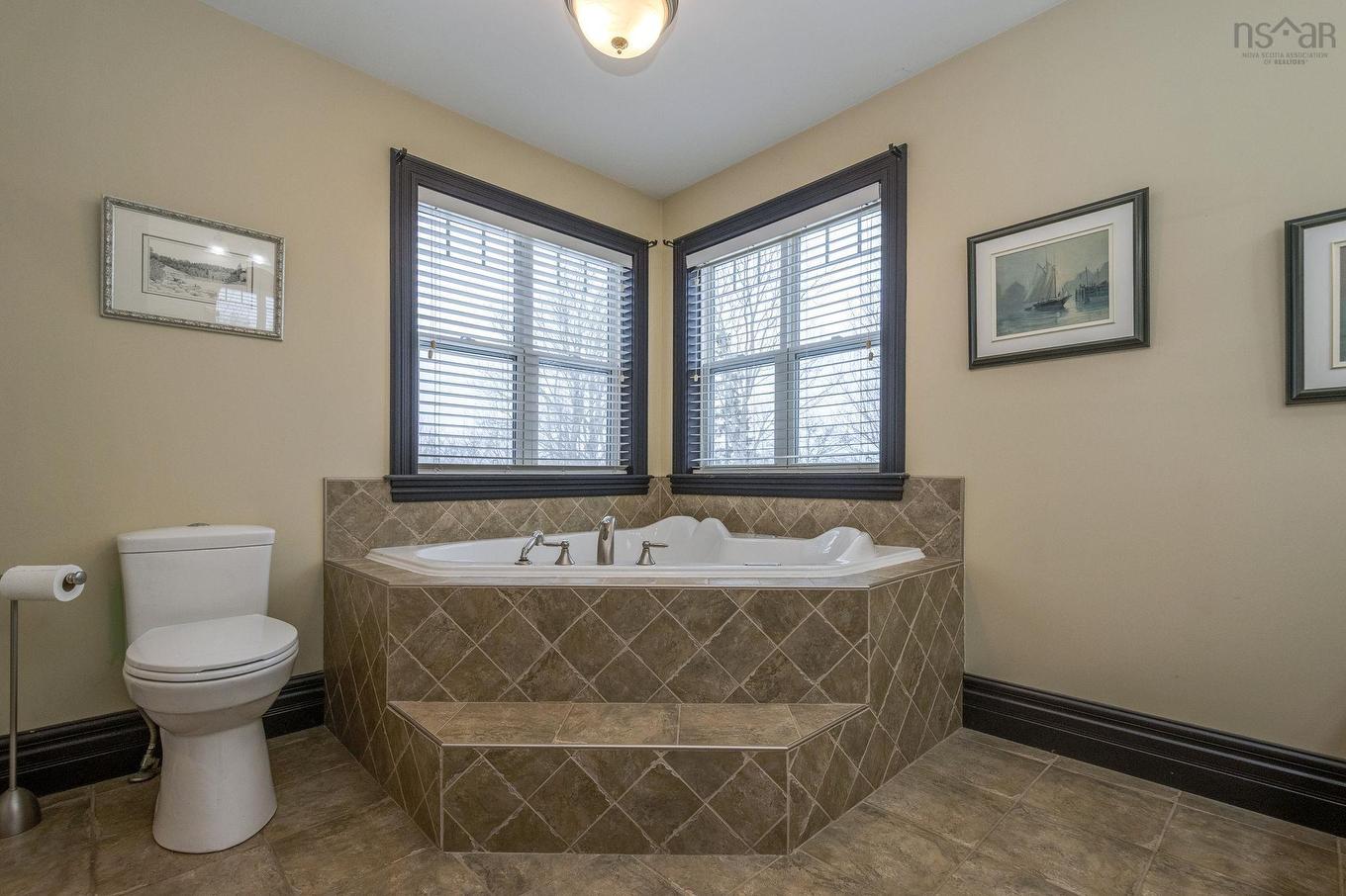 38 Dalhousie Avenue, Kentville, NS