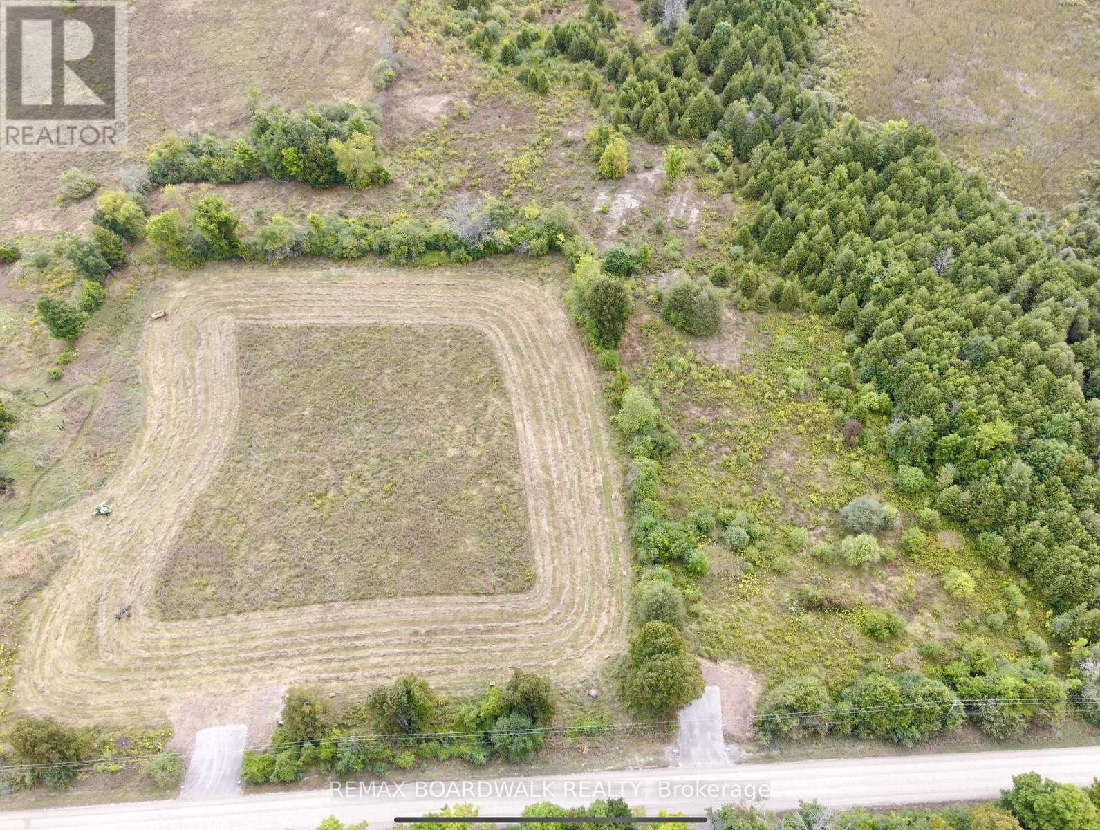 404 Ford Road, Montague, ON