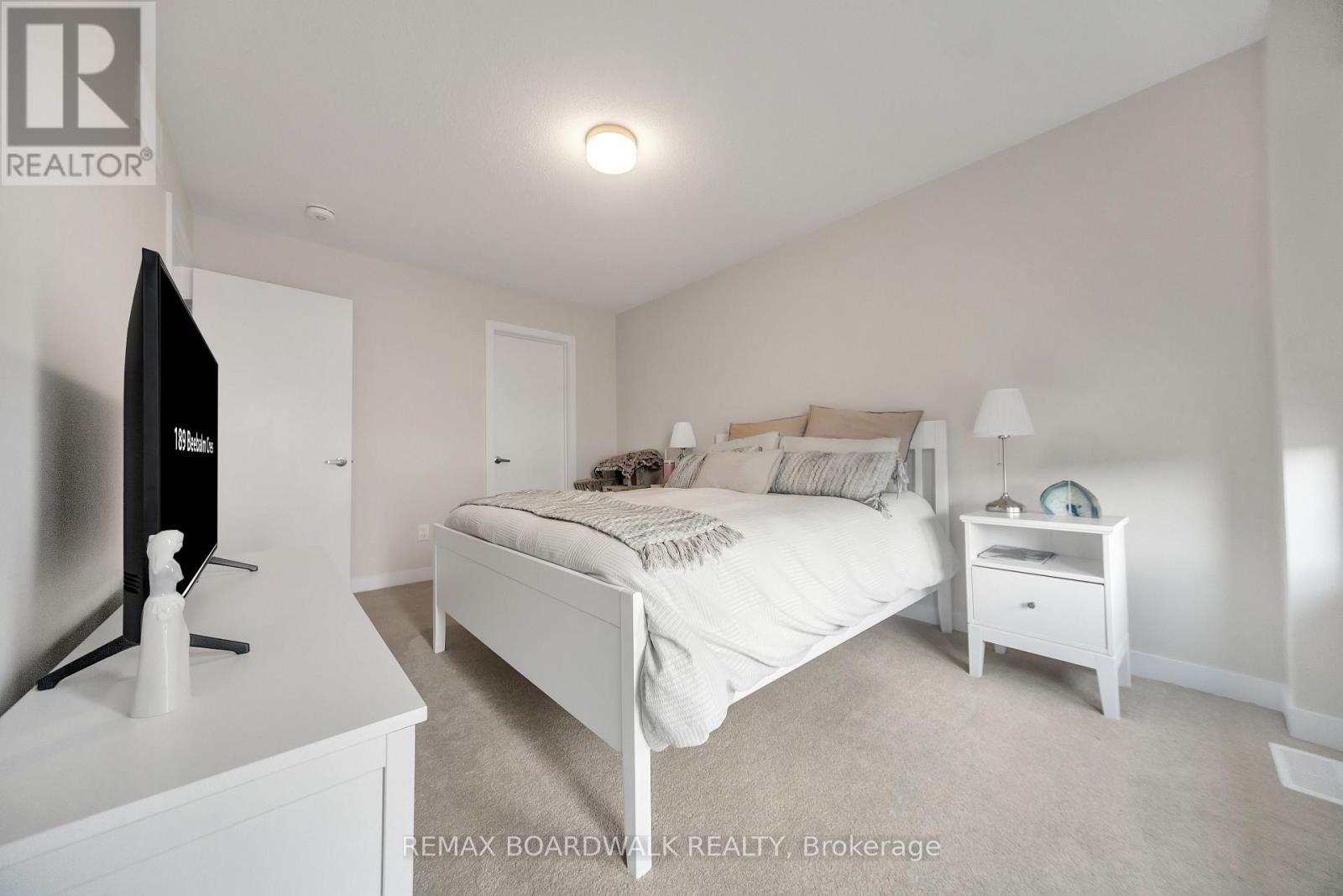 189 Beebalm Crescent, Ottawa, ON - Indoor Photo Showing Bedroom