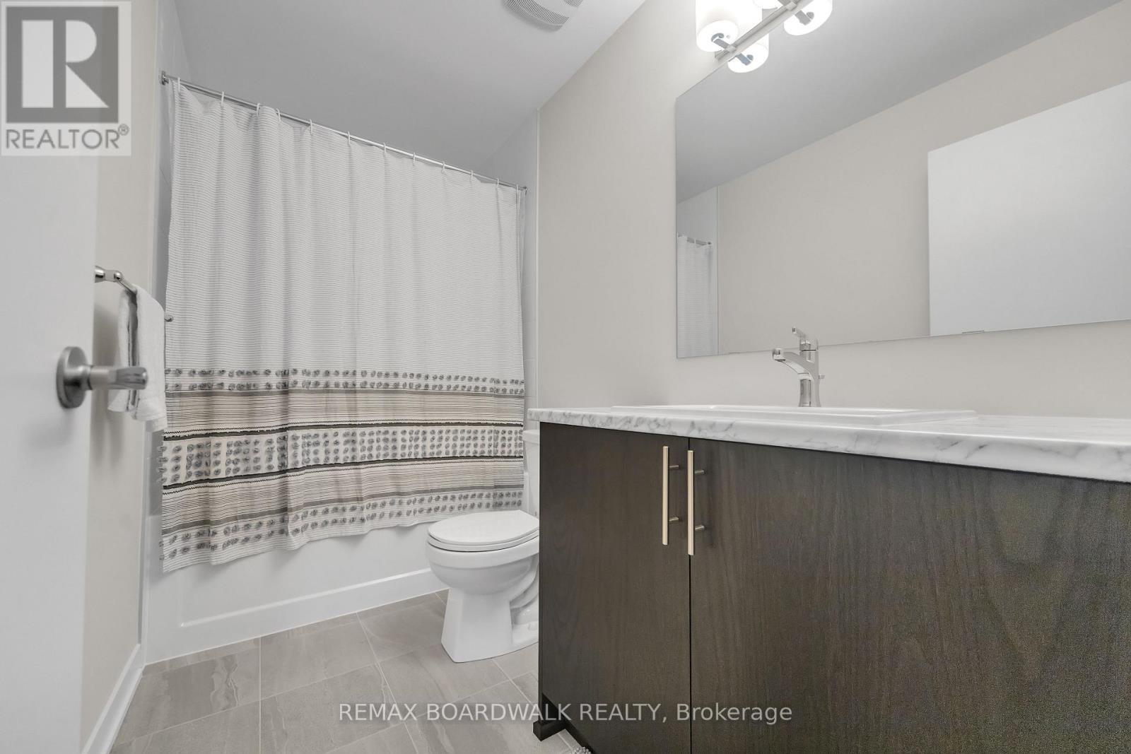 189 Beebalm Crescent, Ottawa, ON - Indoor Photo Showing Bathroom