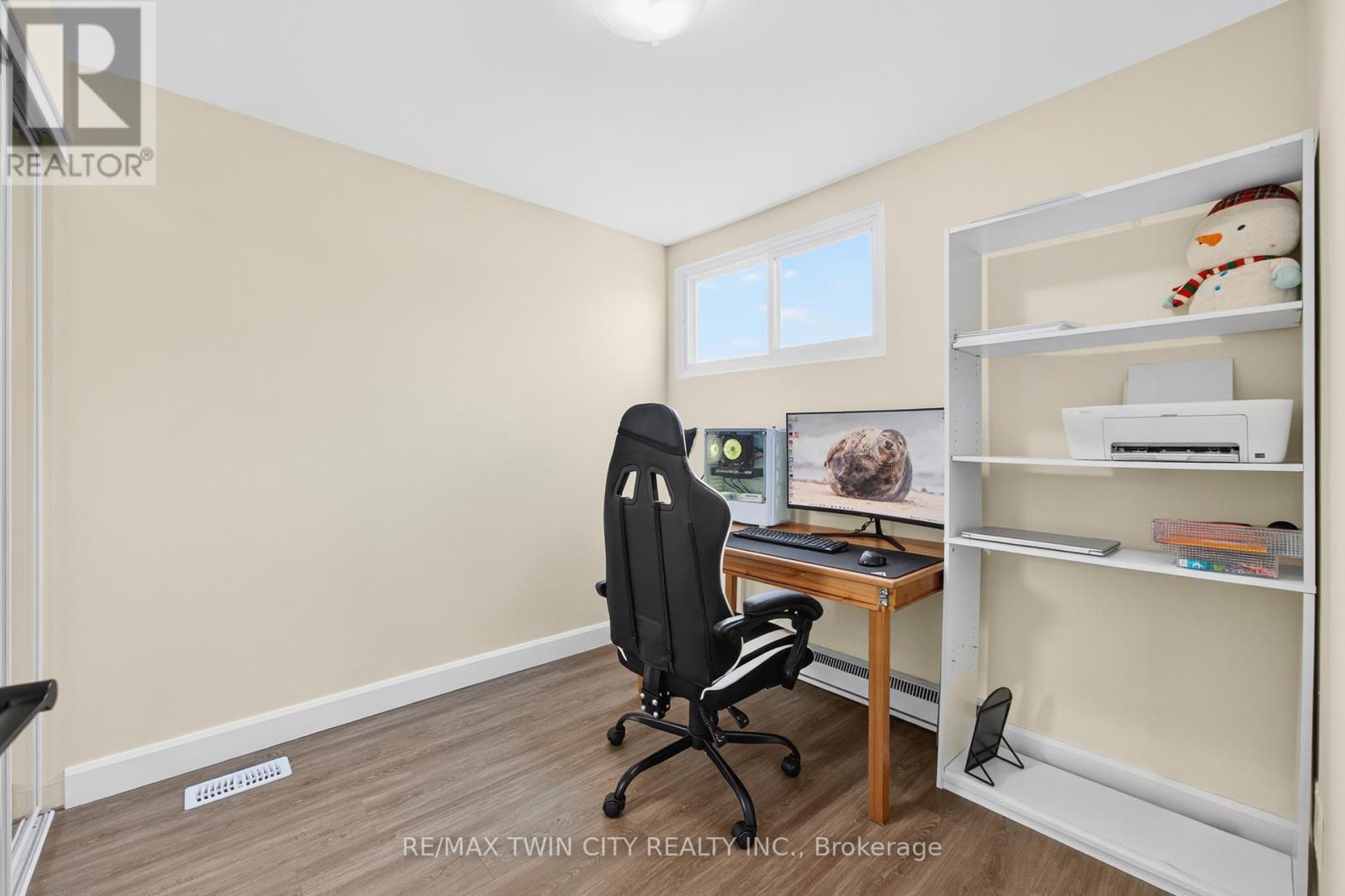 720 Parkview Crescent, Cambridge, ON - Indoor Photo Showing Other Room