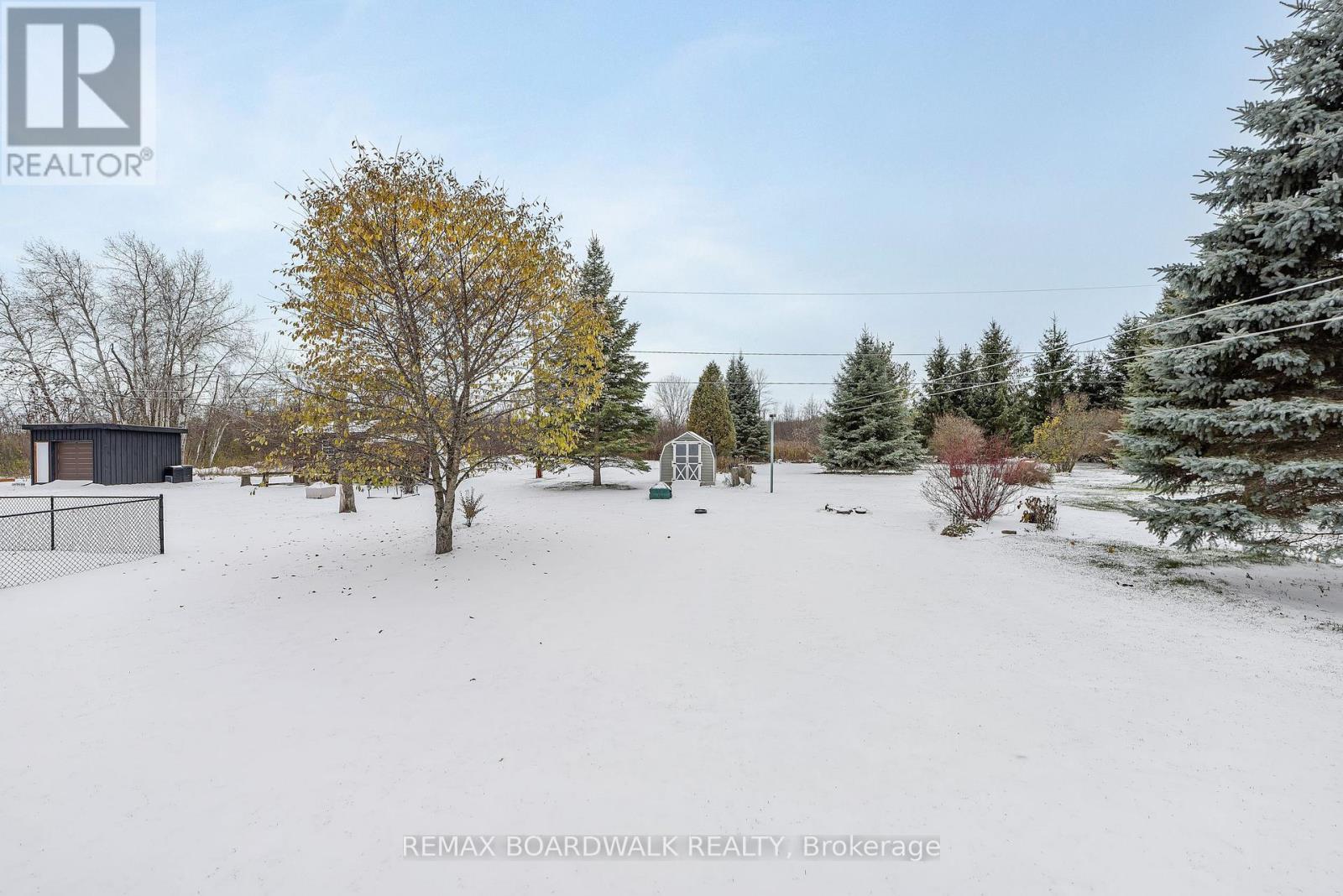 11 Grove Street, South Dundas, ON - Outdoor With View
