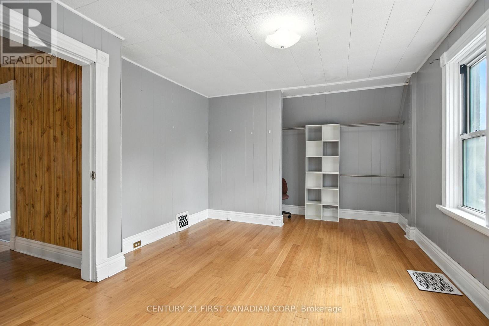 111 Wharncliffe Road N, London North (North N), ON - Indoor Photo Showing Other Room