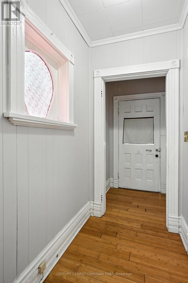 111 Wharncliffe Road N, London North (North N), ON - Indoor Photo Showing Other Room