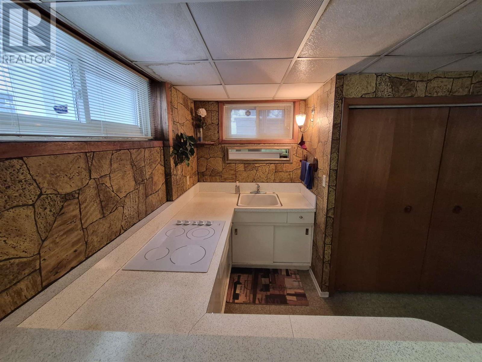 349 Fourth Ave, Sault Ste. Marie, ON - Indoor