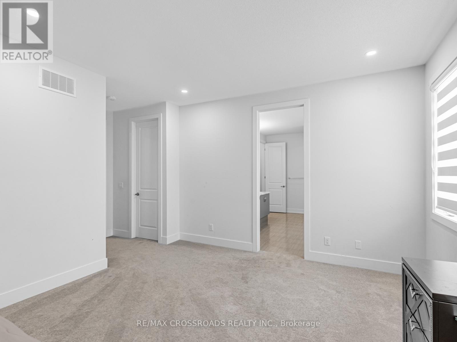 171 Busato Drive, Whitchurch-Stouffville, ON - Indoor Photo Showing Other Room