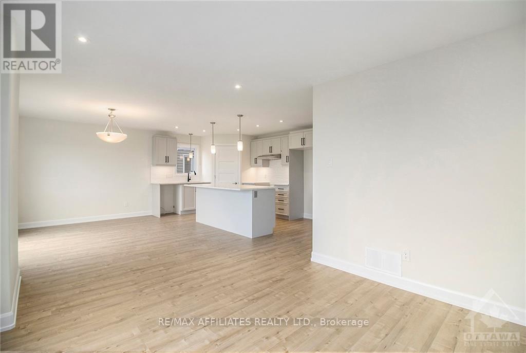Lot 46 Falcon Lane, Russell, ON - Indoor Photo Showing Kitchen