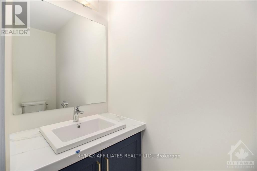 Lot 46 Falcon Lane, Russell, ON - Indoor Photo Showing Bathroom