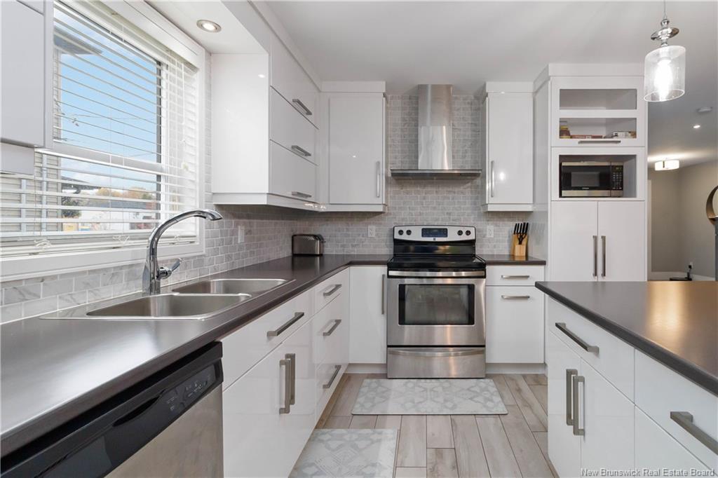 78 Francfort Cres, Moncton, NB