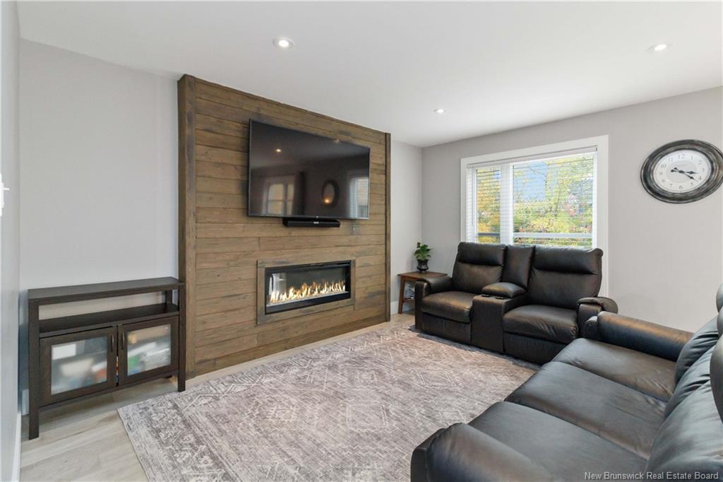 78 Francfort Cres, Moncton, NB