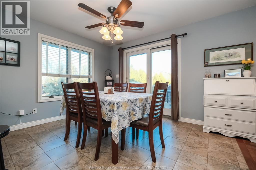 8470 Malden, Lasalle, ON - Indoor Photo Showing Dining Room