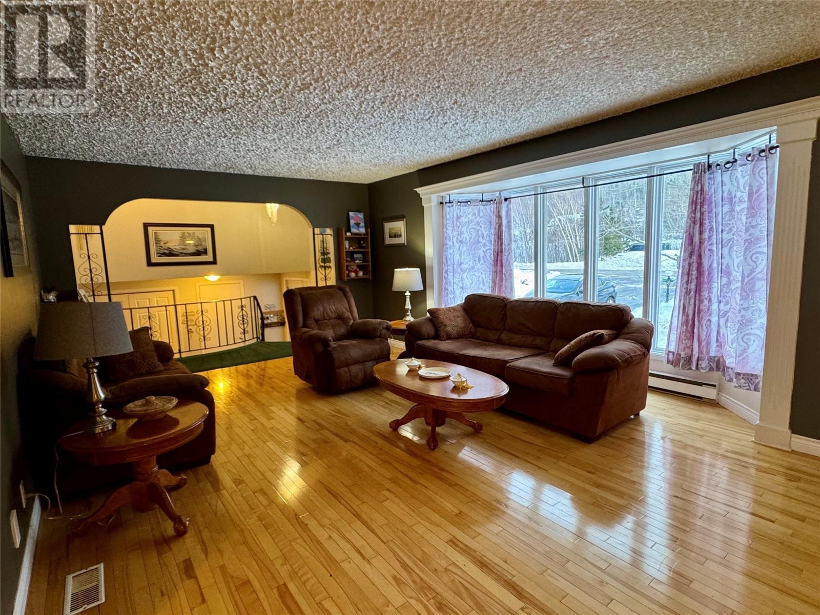 8 Gillingham Avenue, Norris Arm, NL - Indoor Photo Showing Living Room