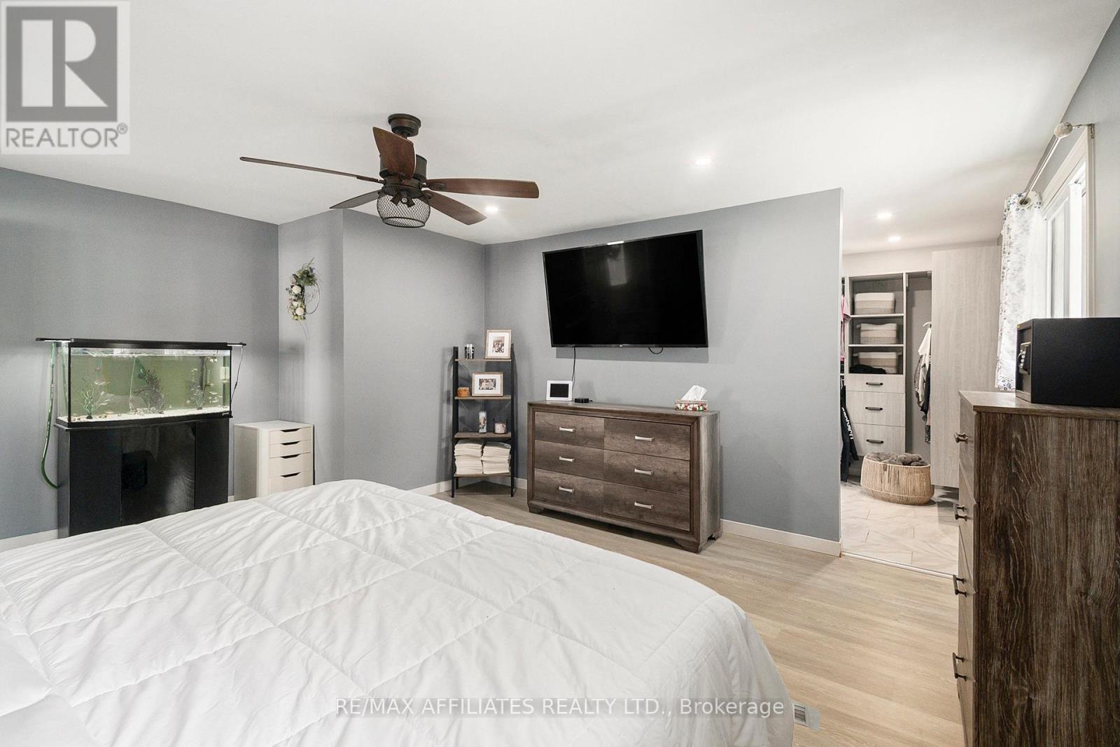 170 Principale Road, The Nation, ON - Indoor Photo Showing Bedroom