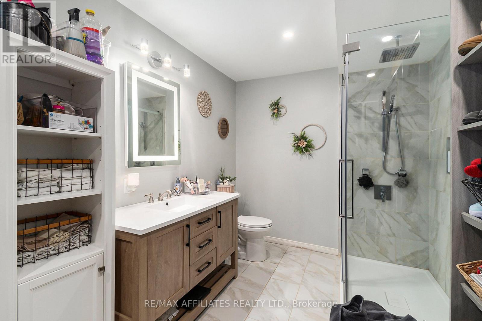 170 Principale Road, The Nation, ON - Indoor Photo Showing Bathroom
