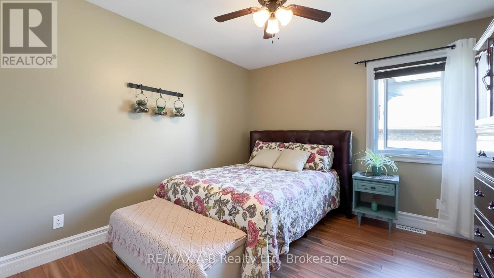 83 Sylvia Street, West Perth (Mitchell), ON - Indoor Photo Showing Bedroom