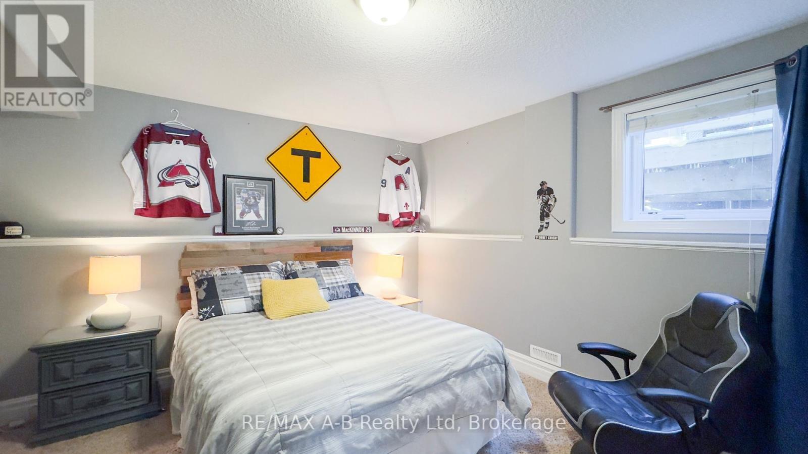 83 Sylvia Street, West Perth (Mitchell), ON - Indoor Photo Showing Bedroom