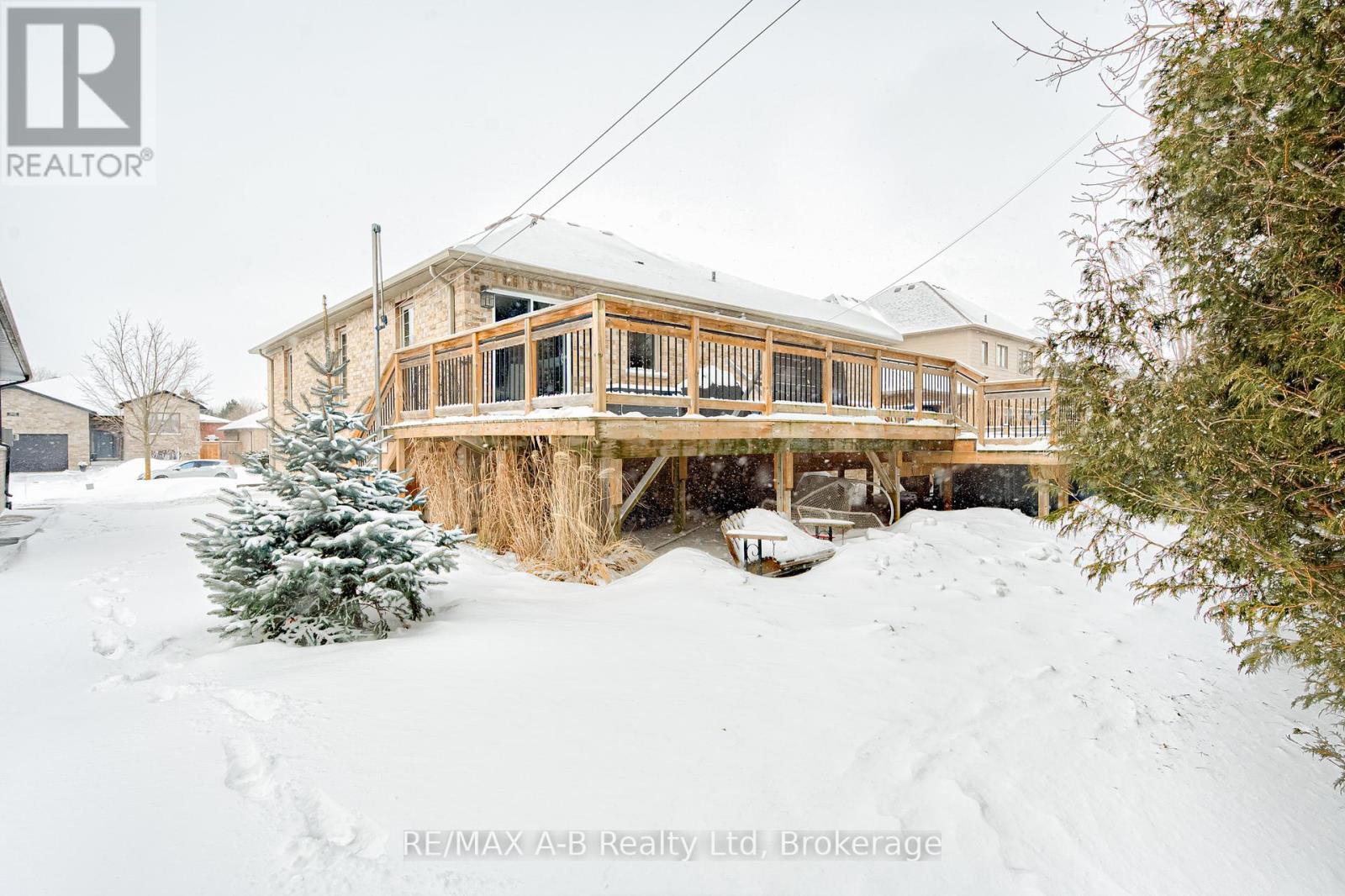 83 Sylvia Street, West Perth (Mitchell), ON - Outdoor With Deck Patio Veranda