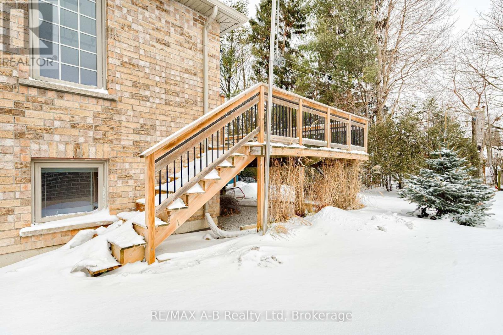 83 Sylvia Street, West Perth (Mitchell), ON - Outdoor