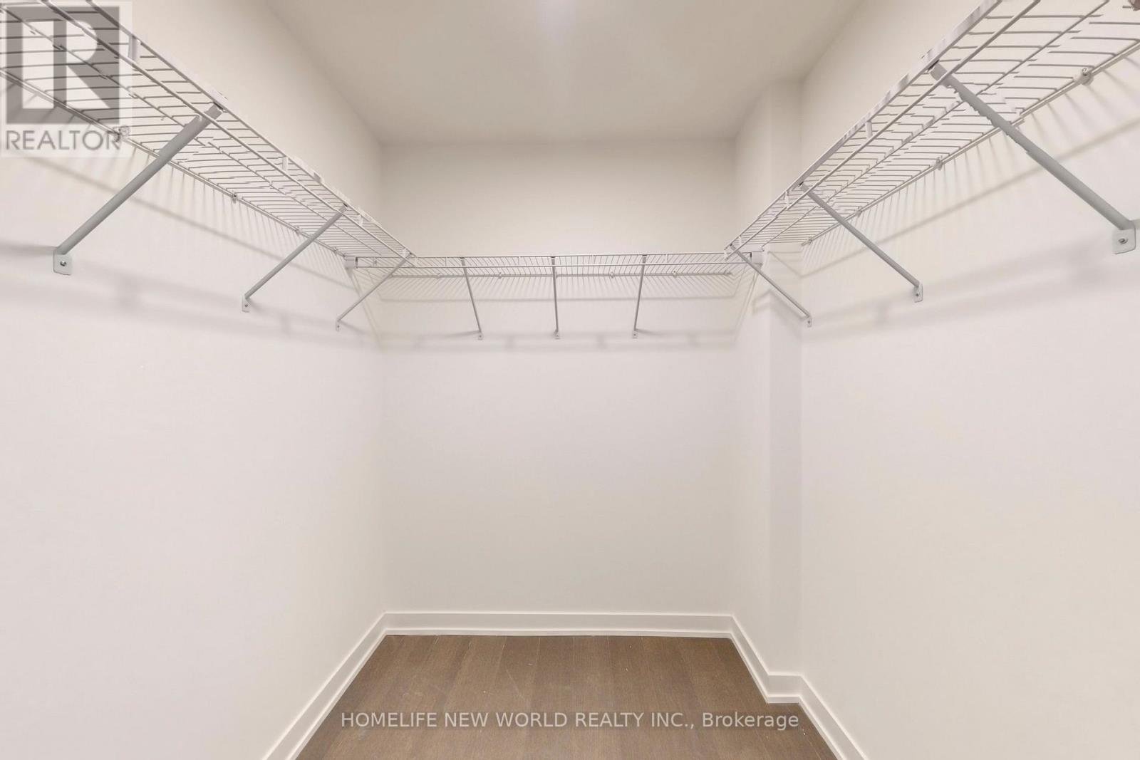 1605 - 8119 Birchmount Road, Markham, ON - Indoor With Storage