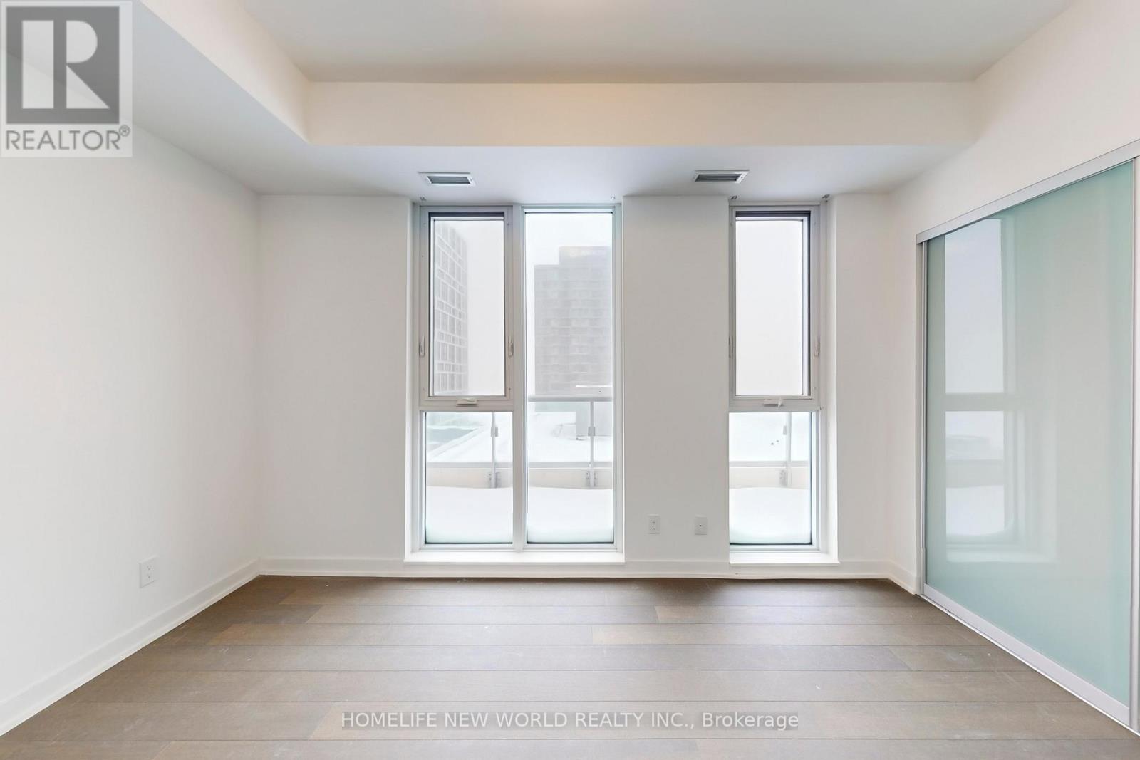1605 - 8119 Birchmount Road, Markham, ON - Indoor Photo Showing Other Room