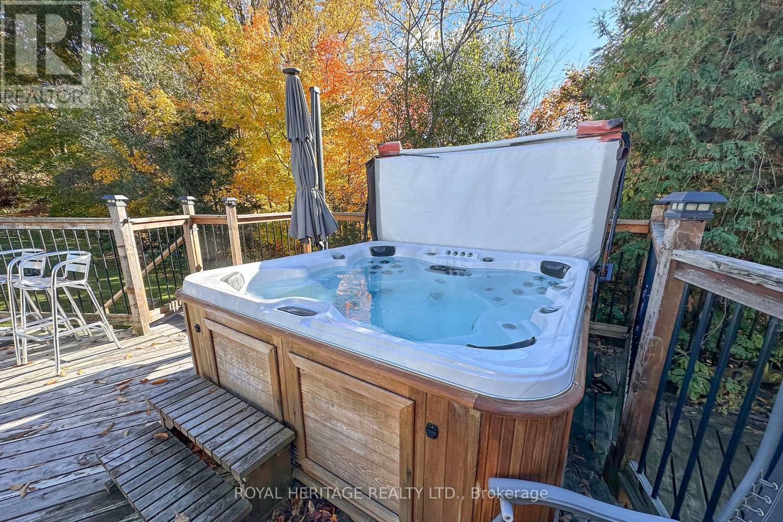 31 Ambleside Drive, Scugog, ON - Outdoor With Deck Patio Veranda