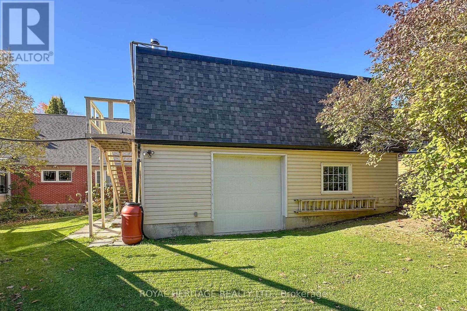 31 Ambleside Drive, Scugog, ON - Outdoor