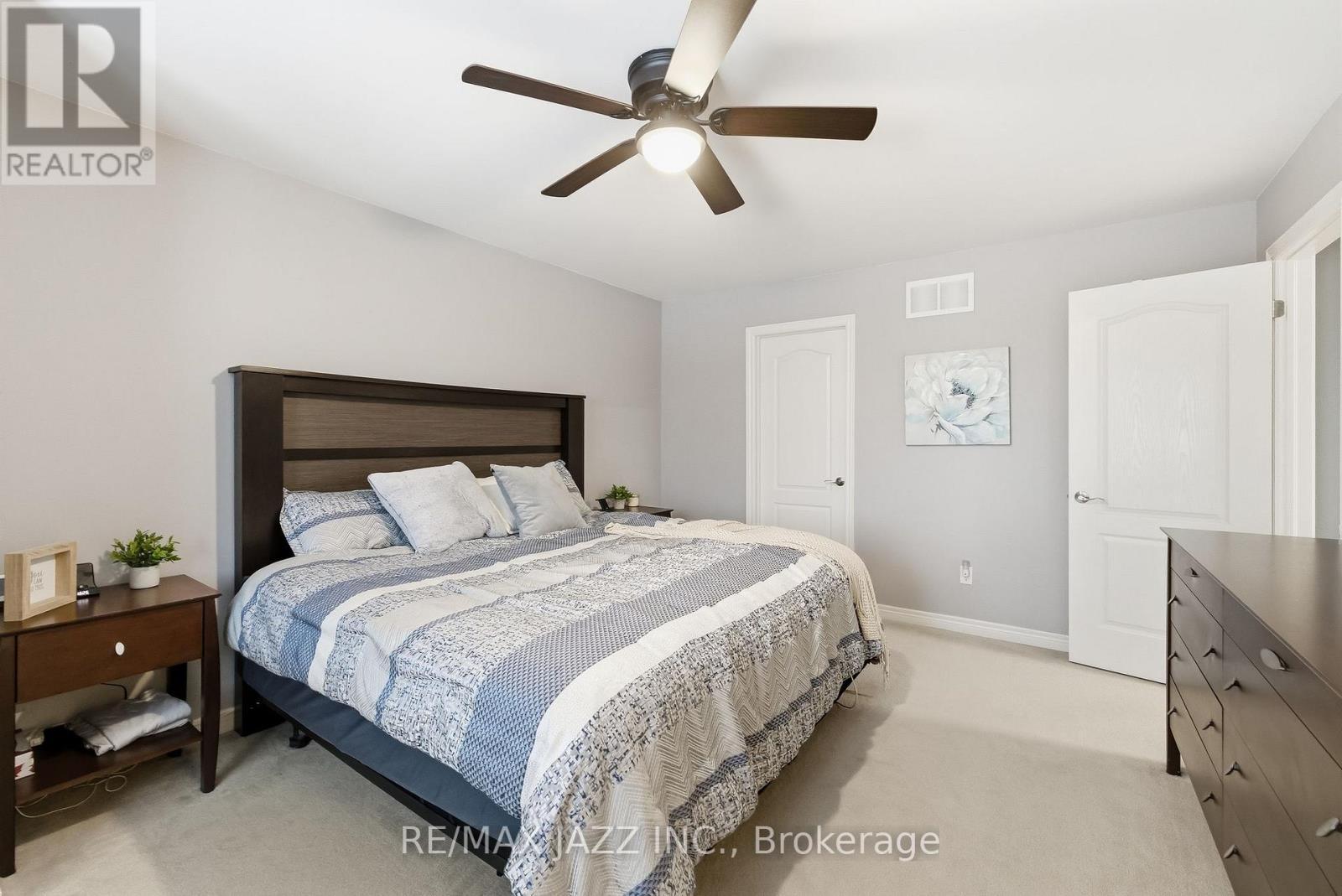 2415 Winlord Place, Oshawa (Windfields), ON - Indoor Photo Showing Bedroom