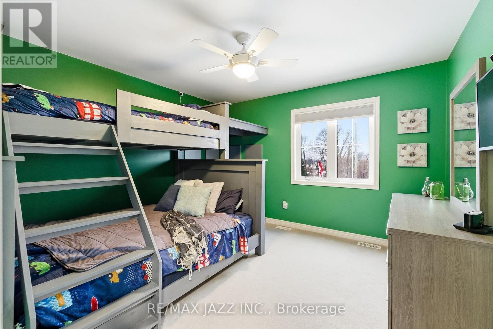 2415 Winlord Place, Oshawa (Windfields), ON - Indoor Photo Showing Bedroom